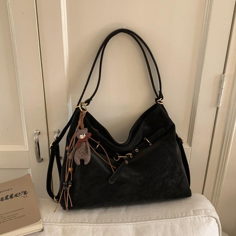Retro suede tote bag women's new fashionable large-capacity commuting high-value fashionable casual shoulder bag bag
