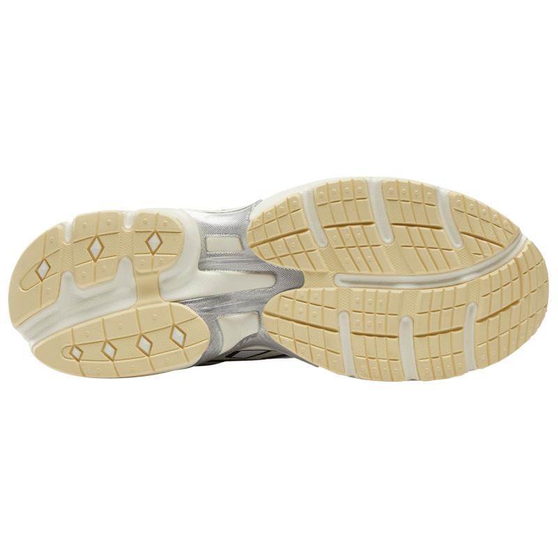 Reebok Low Top Casual Shoes Unisex Ecru Sneakers 100204576