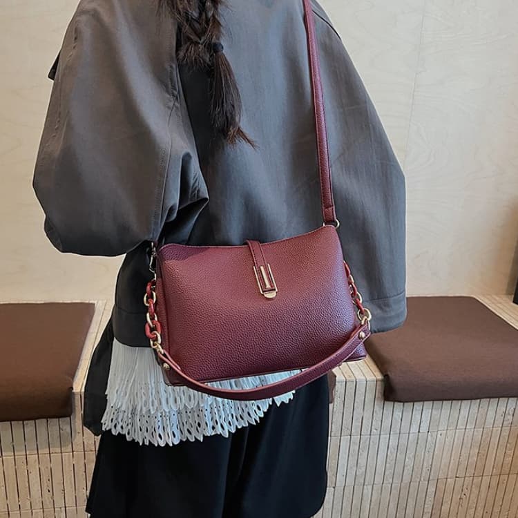 Lychee pattern chain underarm bag women's messenger bag