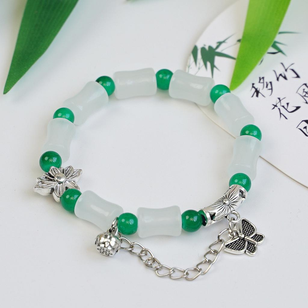 I like to use bracelets for men and women, white energy multi-treasure bracelets, balance jewelry, bamboo bracelets.