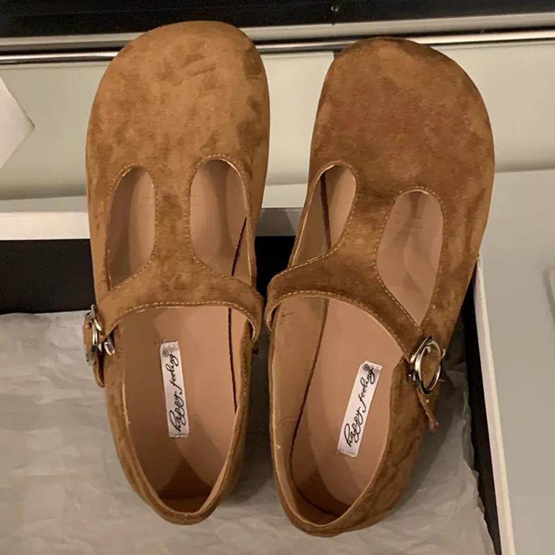 

Осенние женские туфли на плоской подошве, модные, с круглым носком, элегантные туфли Мэри Джейн, мягкие, с плоским каблуком, балетки для улицы, новые туфли 39 коричневый