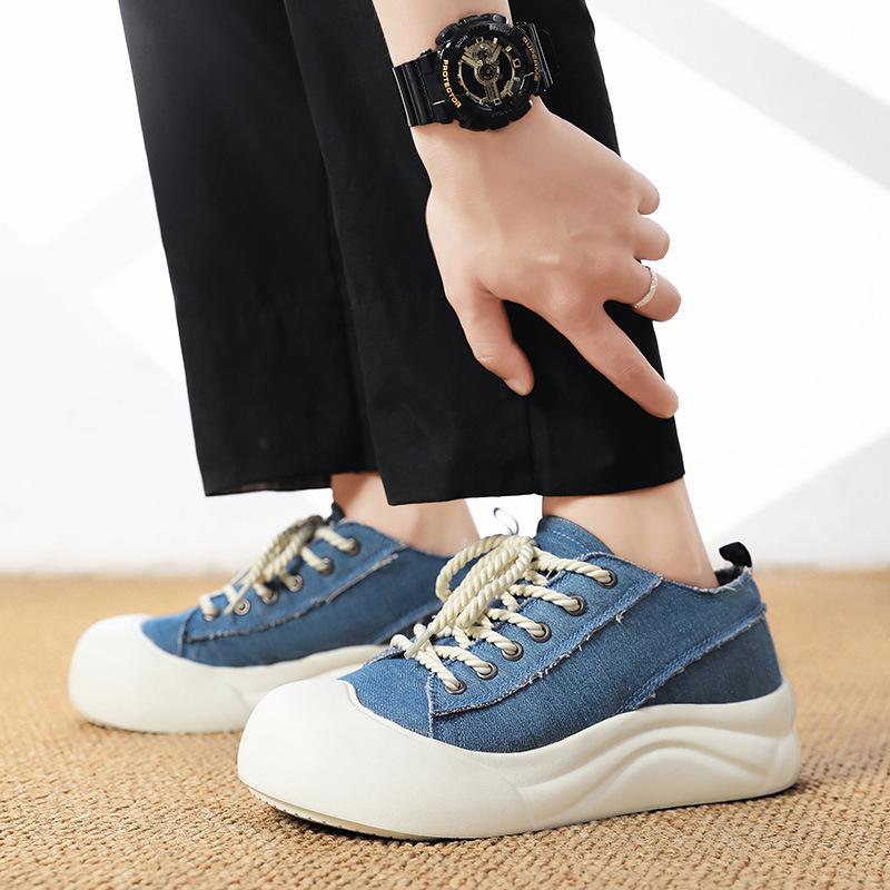 Ugly Cute Big Head Board Shoes Thick Sole Heightening Men's and Women's Shoes Thumb Eversion Wide Head Shoes Design Sense Casual Sports Shoes