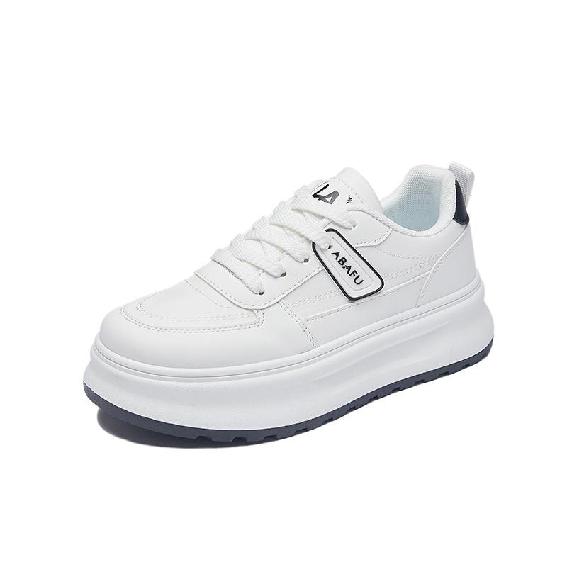Popular little white shoes Guochao platform women's shoes 2025 spring new niche fashion casual versatile sports board shoes women