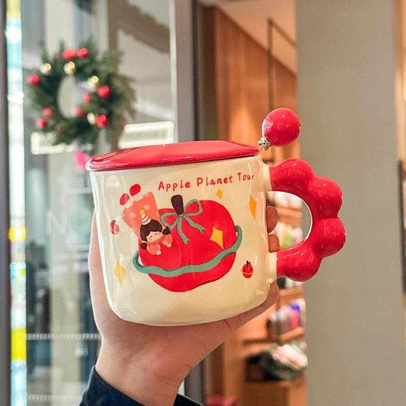 Girl Heart Apple Girl Cup Cute Ceramic Cup with Lid Spoon Girl Large Capacity Coffee Mug Souvenir