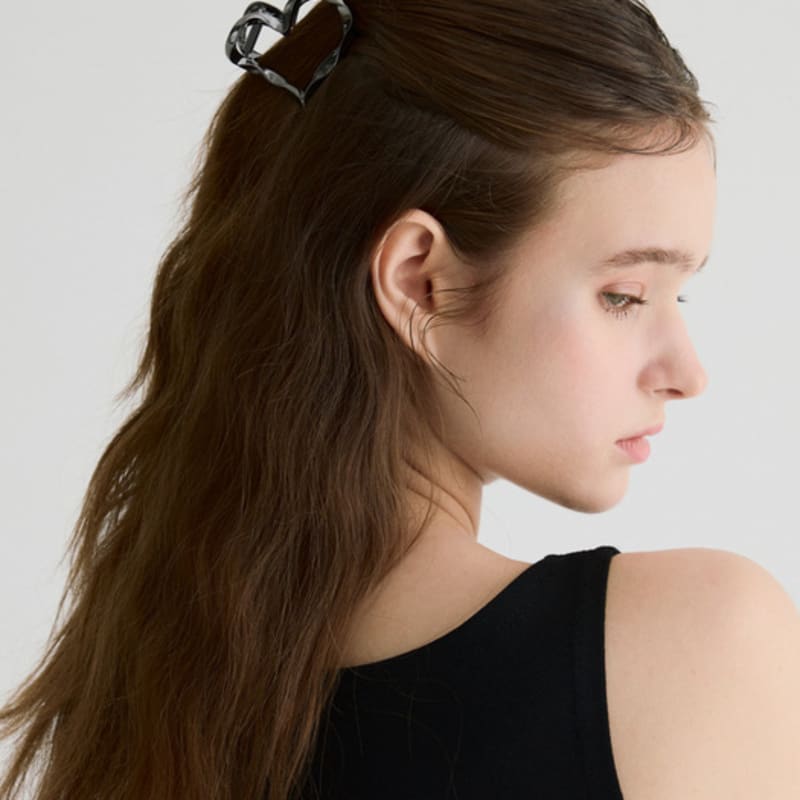 

LILYKORI Металлический зажим для волос в форме сердца Dark Grey