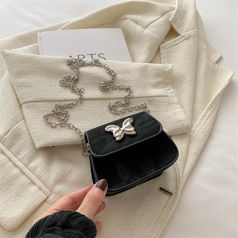 

Простая маленькая квадратная сумка, простая маленькая сумка, простая повседневная сумка через плечо, лето 2024 года, новая простая модная сумка-мессенджер чёрный