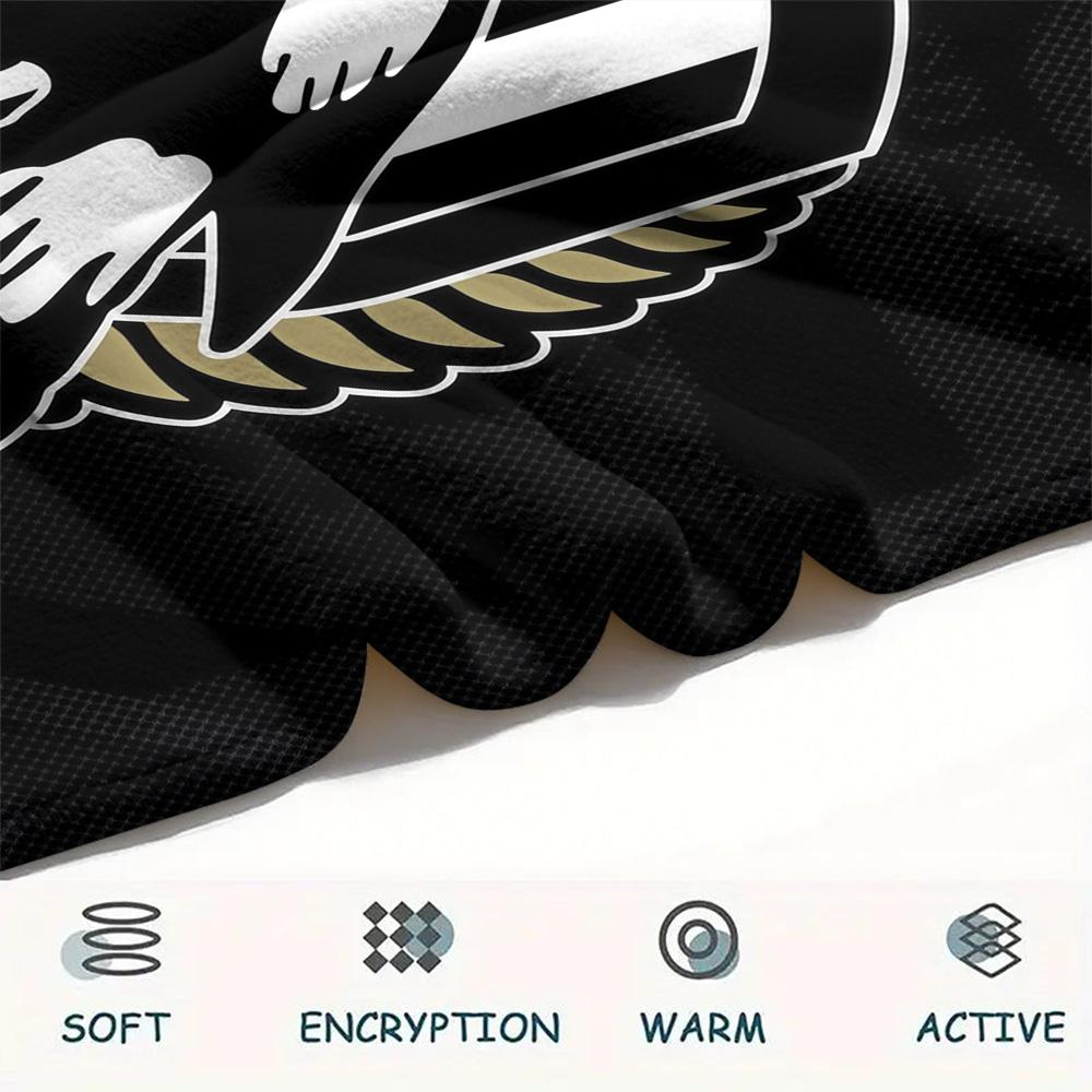 Collingwood Magpies  Print Flannel Blanket, High quality Comfortable for All Seasons, Home Decor, Warmth and Comfort