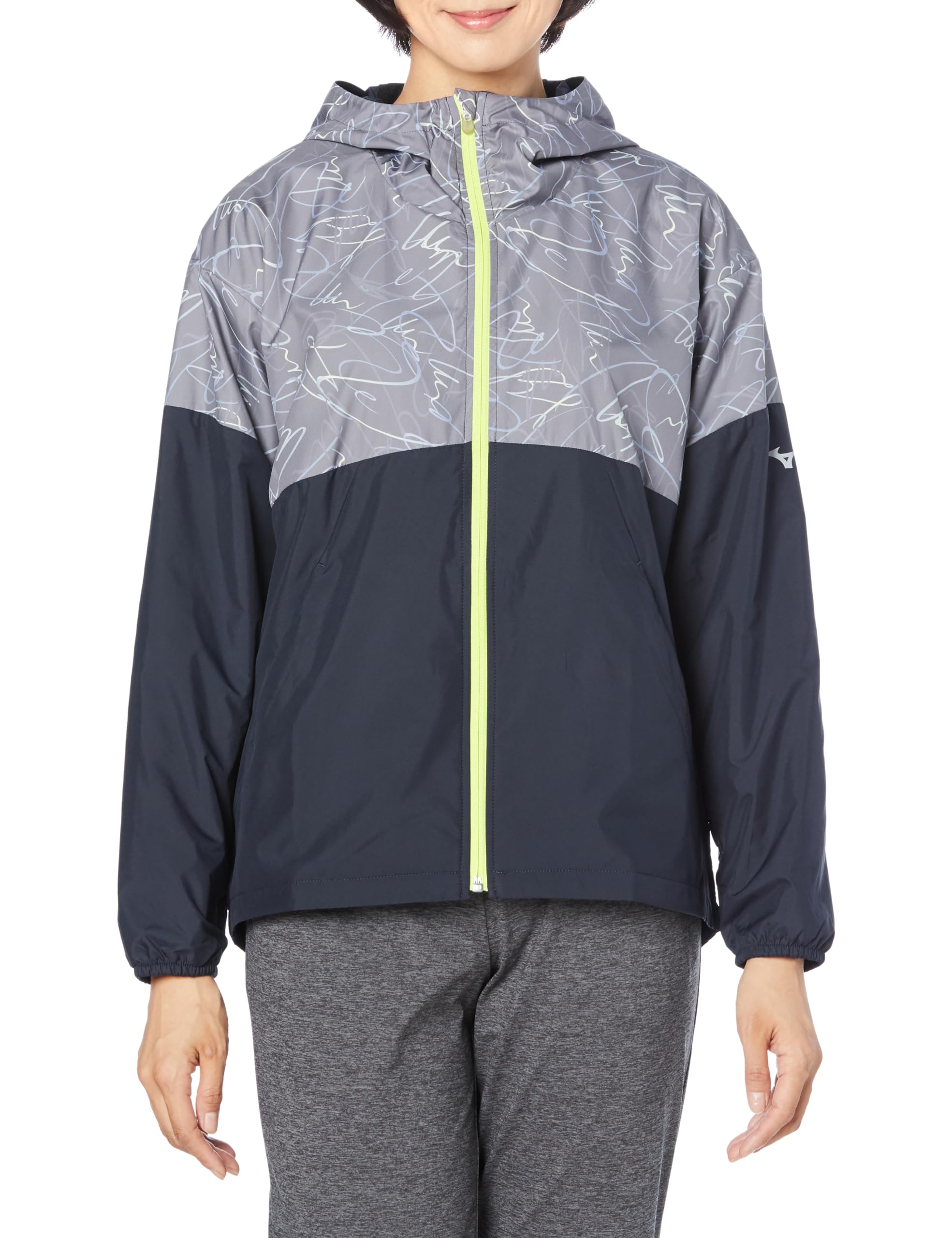 

Тренировочная одежда Breath Thermo Warmer Куртка влагопоглощающая теплогенерирующая 32MEA831 Deep M [Mizuno] женская темно-синяя/угольно-серая