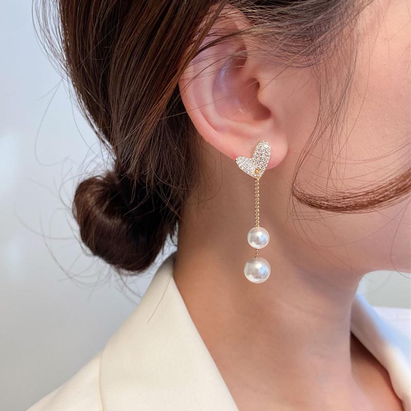 Elegant Heart Tassel Pearl Stud Earrings - High-End, Versatile Fashion Ear Accessories for Women