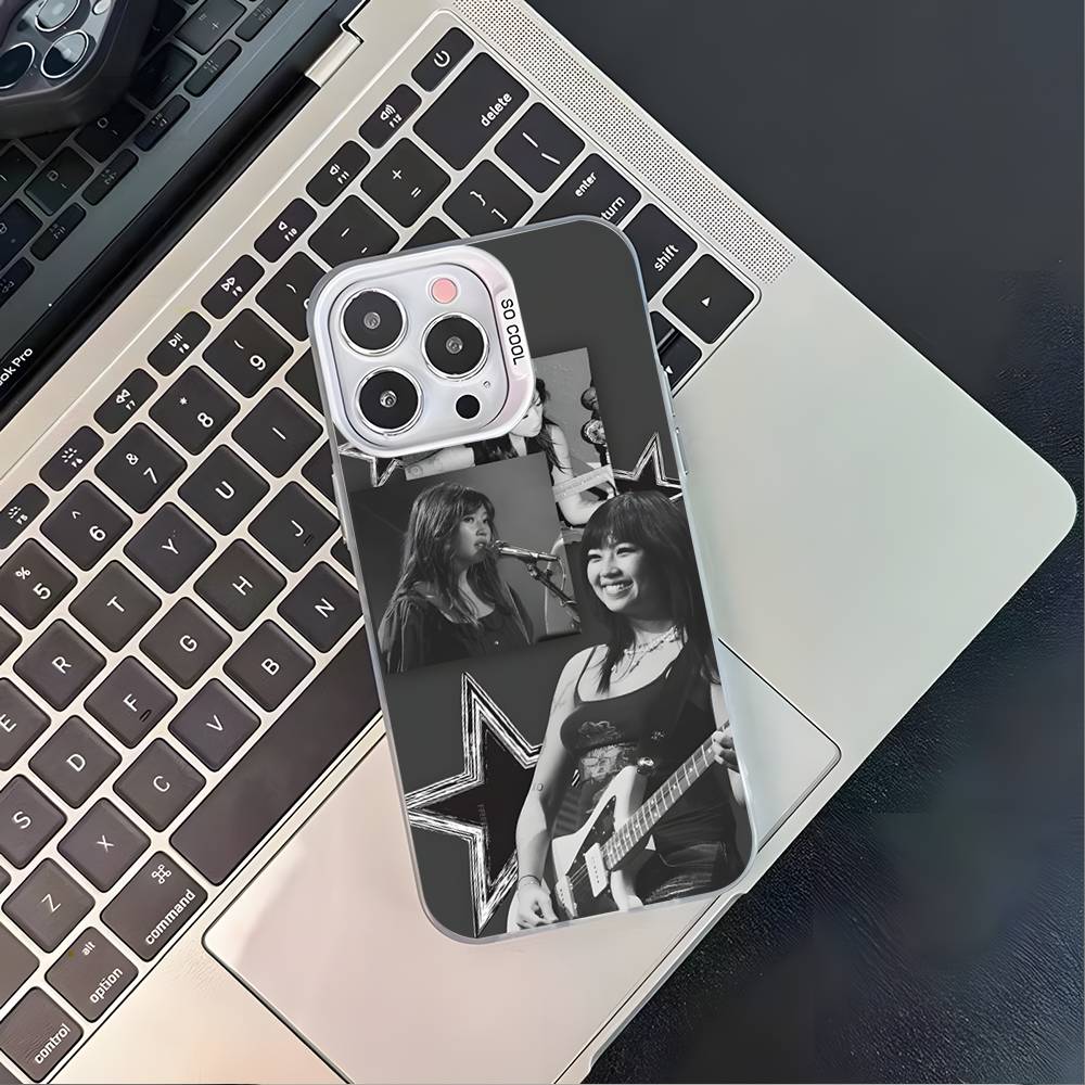 

beabadoobee Beatopia Phone Case For iPhone 17,16,15,14,13,12,11,Pro,XS,Max,Plus,Mini,SE4,E White Matte Shockproof Cover iPhone15