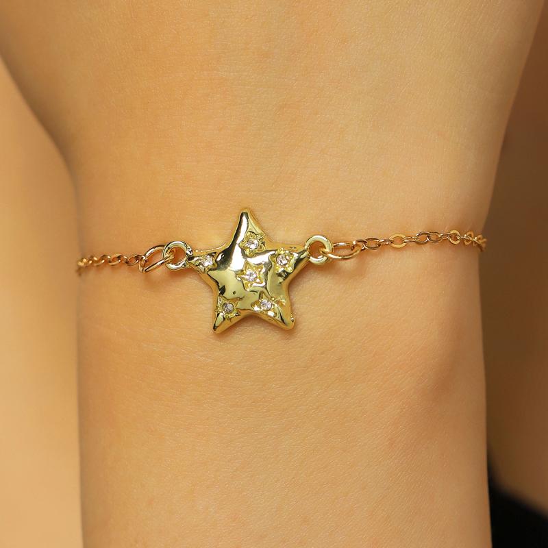 Simple Metal Star Set Zircon Pendant Earrings for Women Fashion Pentagram Earrings Bracelet Necklace Set Banquet Party Jewelry