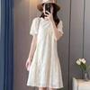 French high-end petty bourgeoisie lace dress is stunning at first glance, and the new summer fashion is unique and beautiful. Versatile short skirt