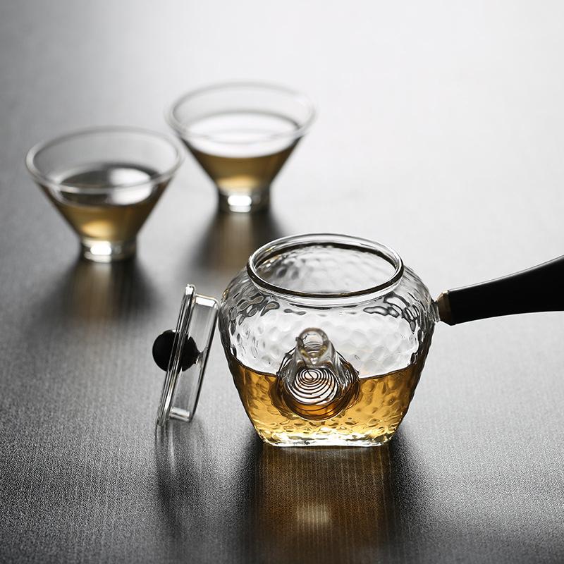 Japanese Style Heat Resistant Hammer Pattern Square Bottom Glass Teapot Side Handle Wooden Kungfu Tea Set Tea Pot With Filter