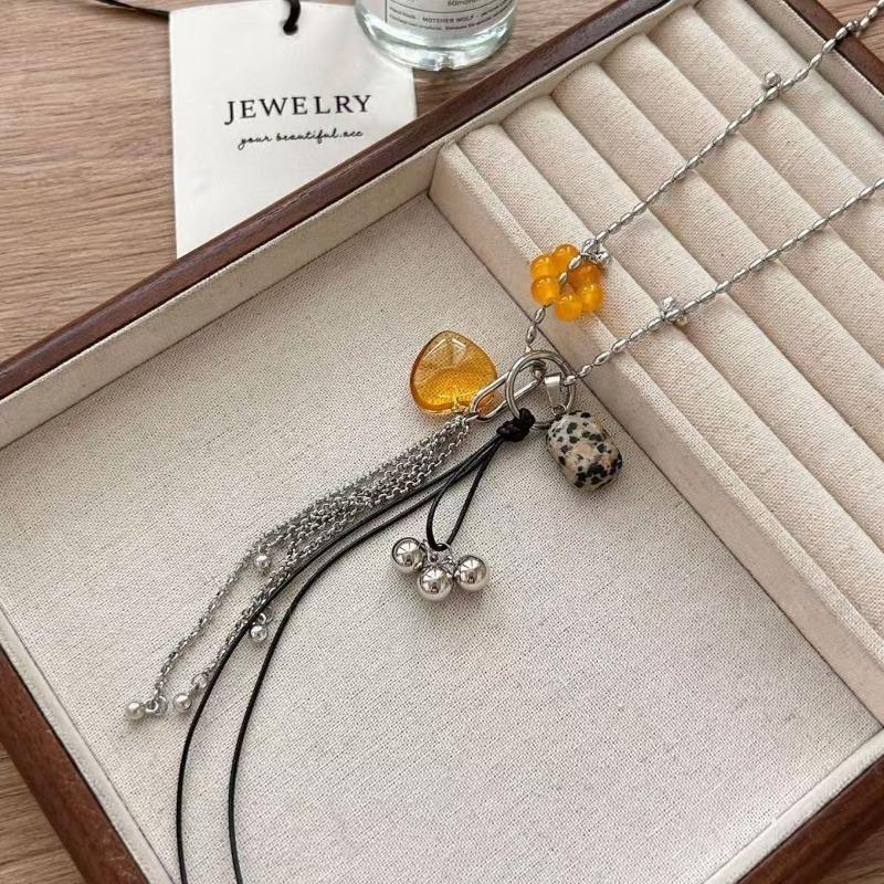 Stained Stone Heart Pendant Long Necklace Sweater Chain Women's Personalized Versatile Collar Chain Accessory