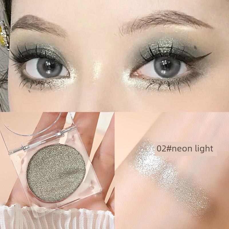 Pure Black Matte Gothic Eyeshadow and Eyeliner from the Beauty Industry Are Back! Black Leather Eyeshadow for Natural Eye Enhancement