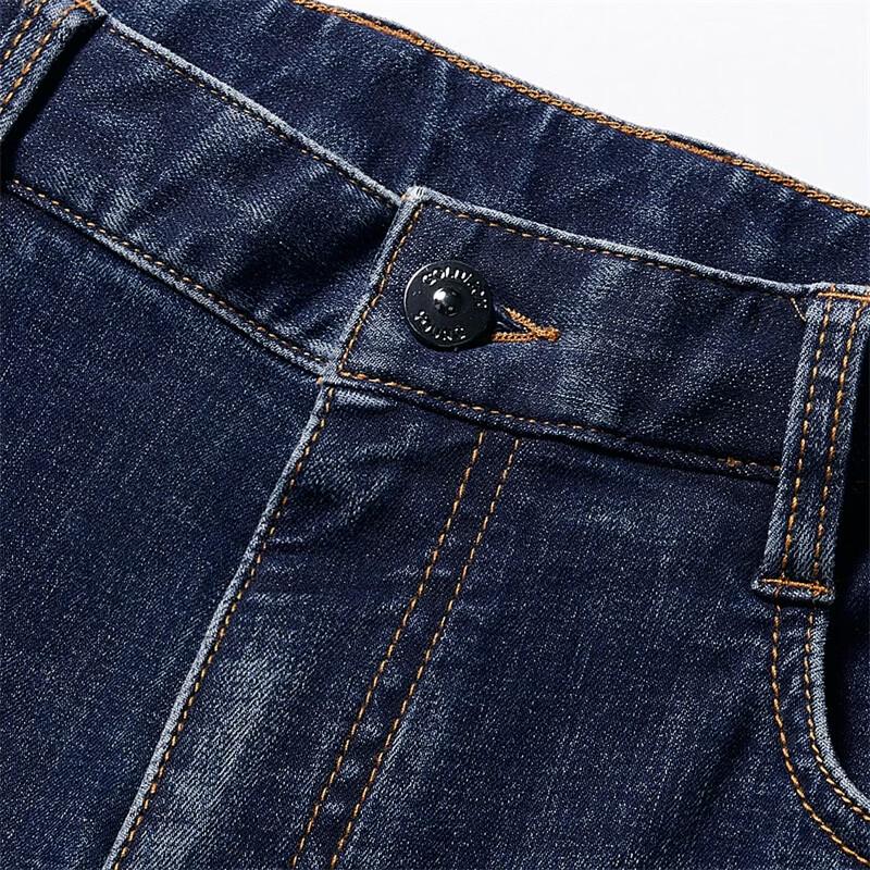 Goldlion Men's Straight Loose Fit Jeans