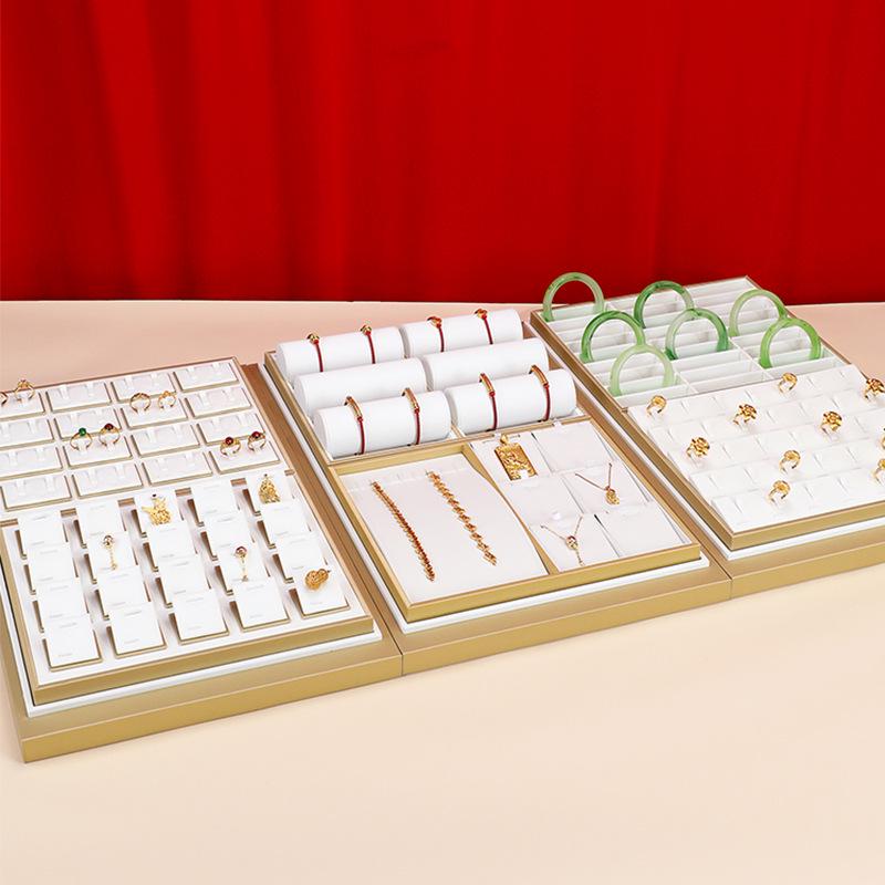 

Ya Yu Jin Bai Jewelry Display Tray for Bracelets, Ear Studs, Necklaces - Silver & Gold