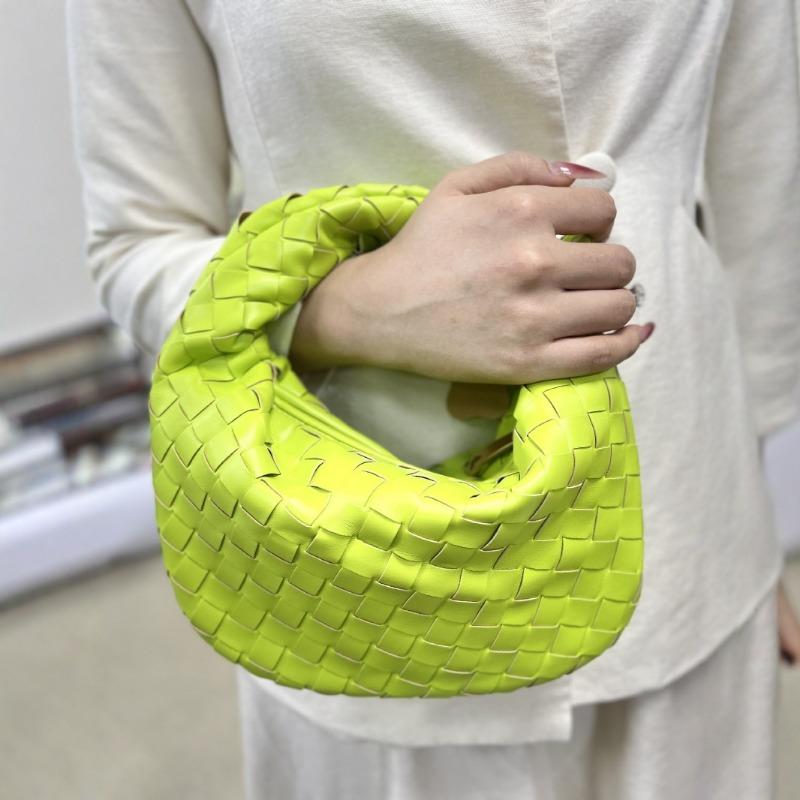 [Lots] Woven bags, portable croissants, shoulder dumplings, bags, fashion
