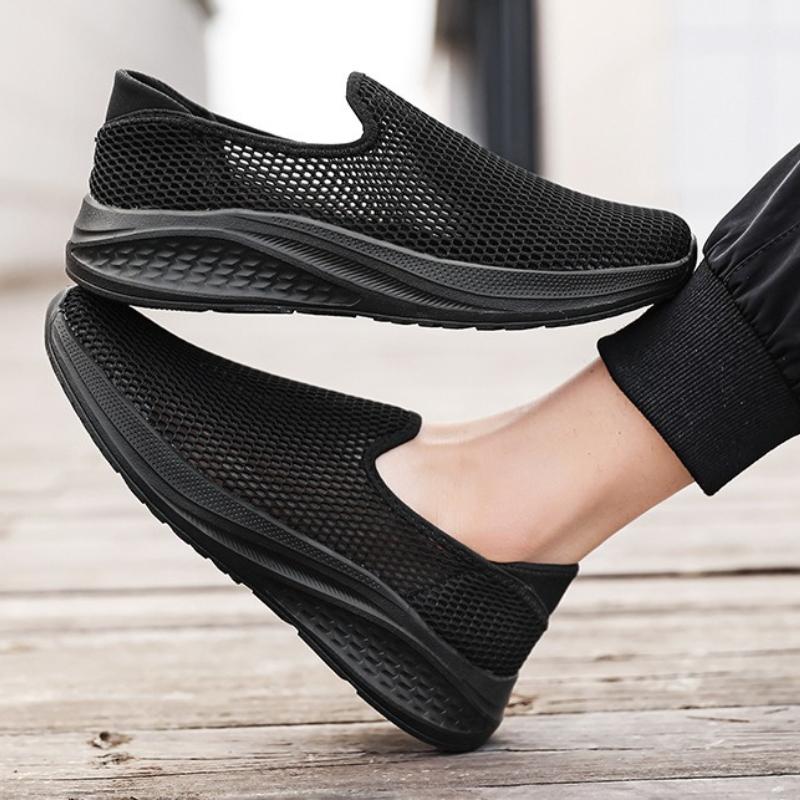Mesh Sneakers For Men Breathable Slip On Outdoor Walking Shoes Soft Sole Lightweight Comfortable Loafers Plus Size Men'S Shoes