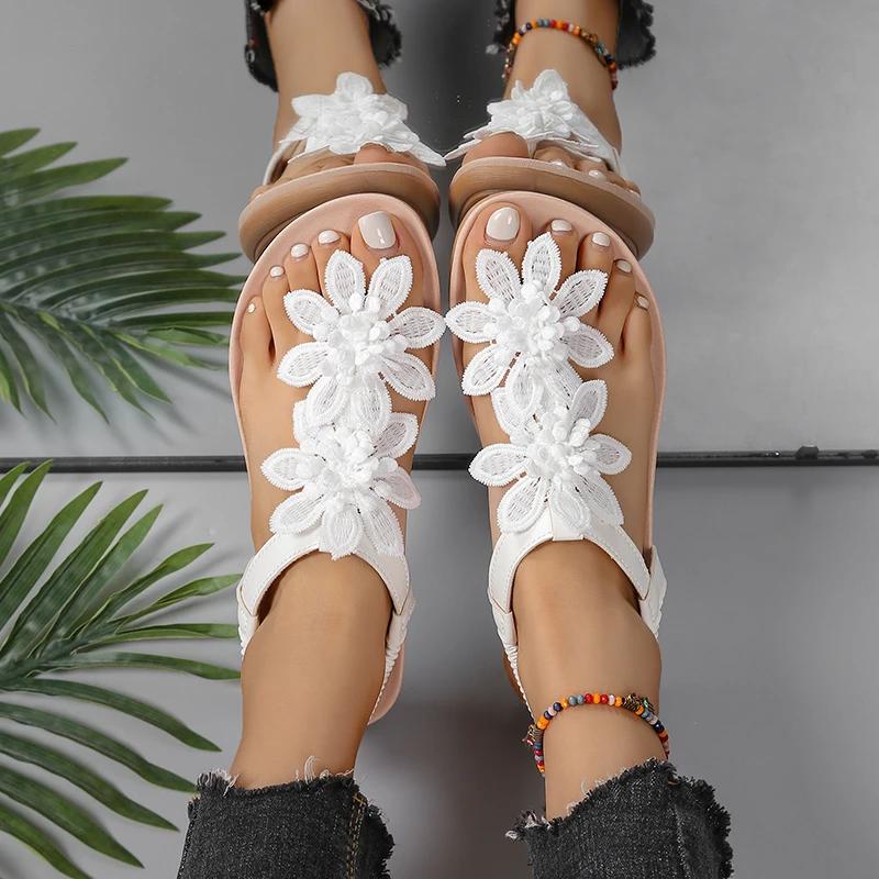 White Floral Sandals Women's Clip Toe Sandals Flat Women Summer Casual Shoes Bohemia Flowers Slip On Beach Ladies Shoes