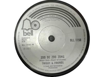 7inch Record TWIGGY (2) - Zoo De Zoo Zong BLL1158 Bell Records 1971 UK Pop Used