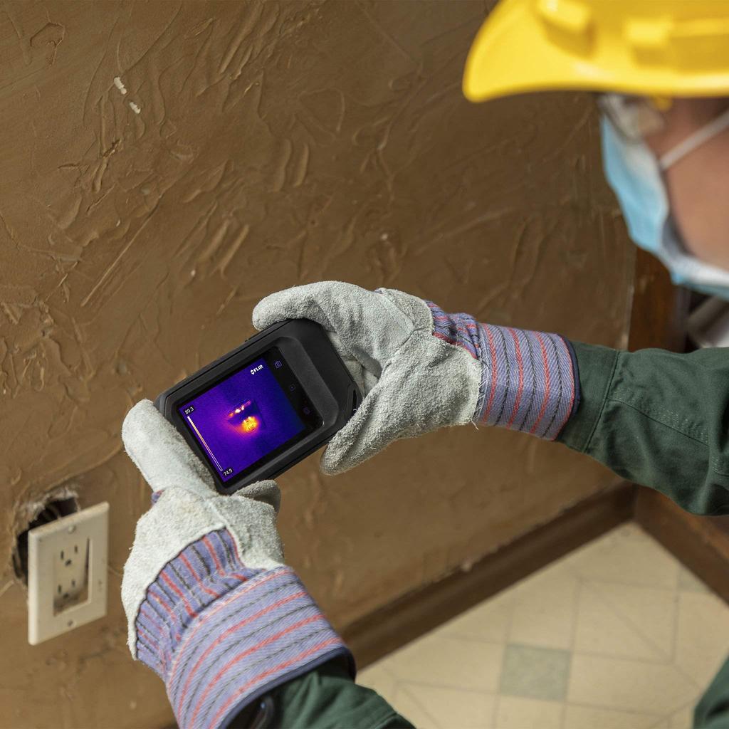 FLIR FLIR 12288 pixeli Garanție 2 ani Termografie cu infraroșu Conexiune WiFi cloud Lumină LED Orificiu pentru șurubul trepiedului Piesă de la producător [] C3-X + număr