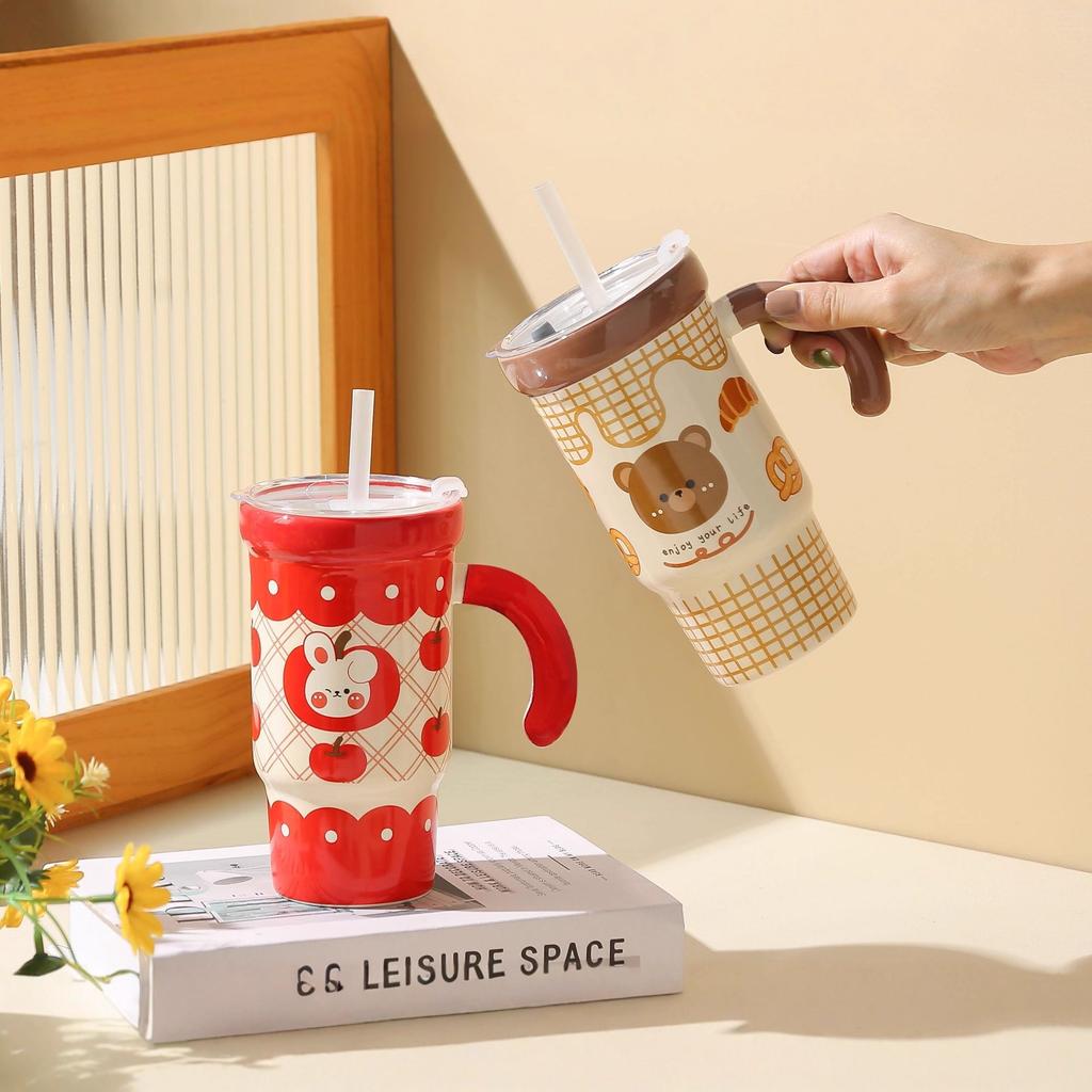 Snygg Mugg med Stor Kapacitet Söt Sugrörskopp Flickas Kontorsmugg Keramisk Mugg med Lock Födelsedagspresent