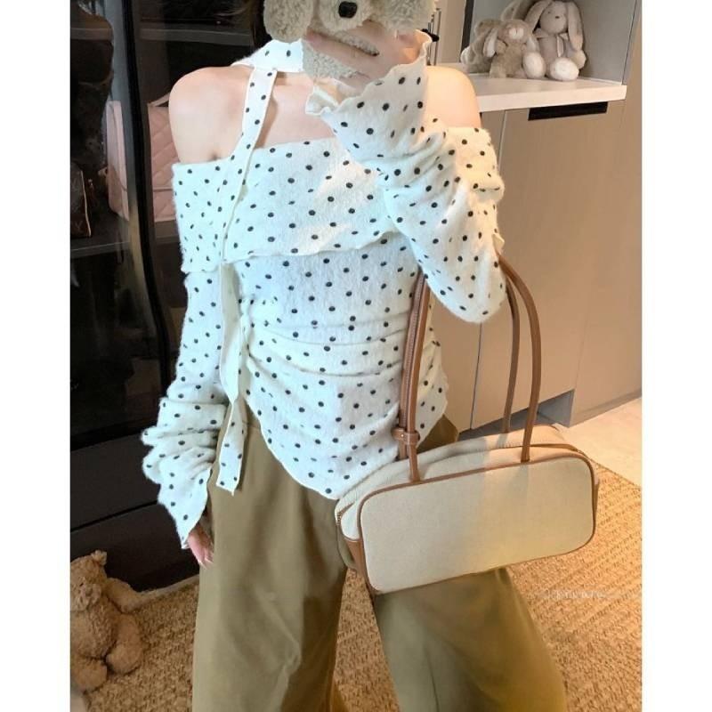 Oversized Dot Print T Shirt With Oneshoulder Neckline And Embroidery For Women Spring