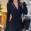 Lace V-neck bottoming shirt women's autumn and winter German velvet warm inner long-sleeved niche top slim-fitting short