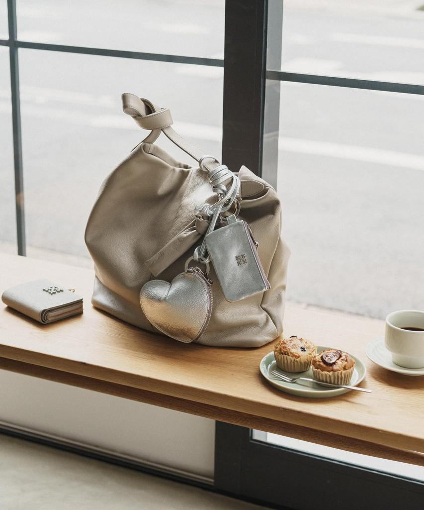 Russet Soft Leather Multi-Case with Carabiner, RUZ1051189A0008, Free, Silver