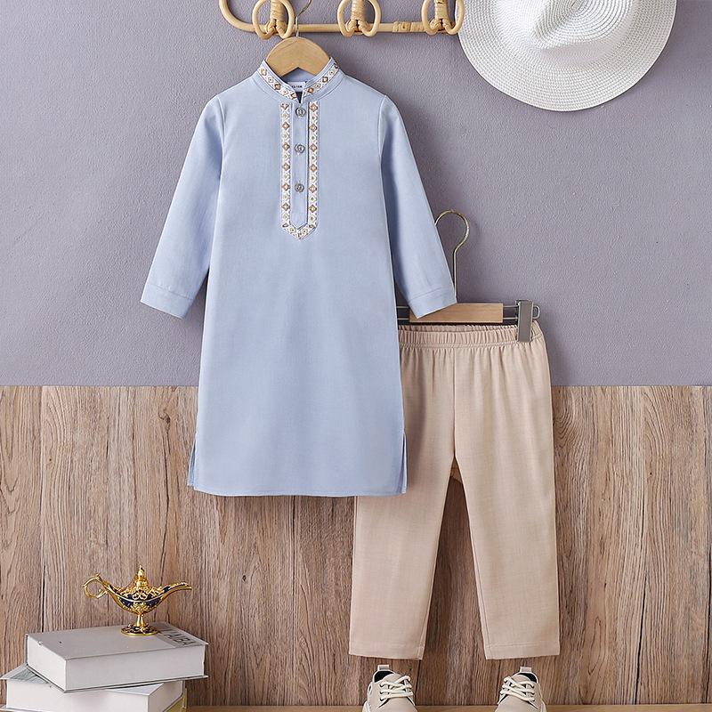 Popular Middle Eastern Boys' Embroidered Robe Set for Teens