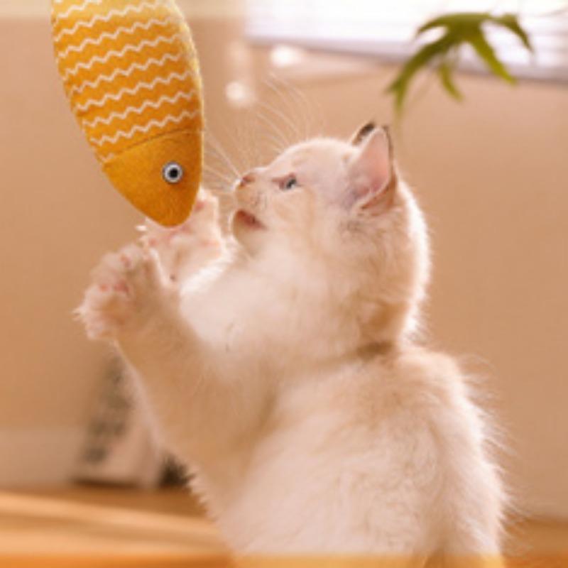 Pet Cat Toy Small Fish Shape Linen Fish Containing Catnip Toy