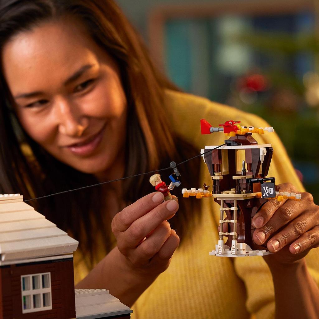 LEGO Idea Home Alone Toy Present Birthday Block Christmas Men Women Interior Stylish Mother Father 21330