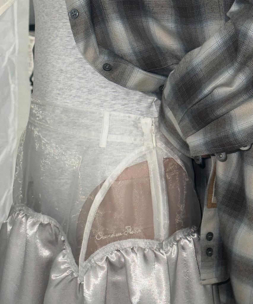 Obeodyupeulleeo Sheer Satin Long Skirt_White Silver