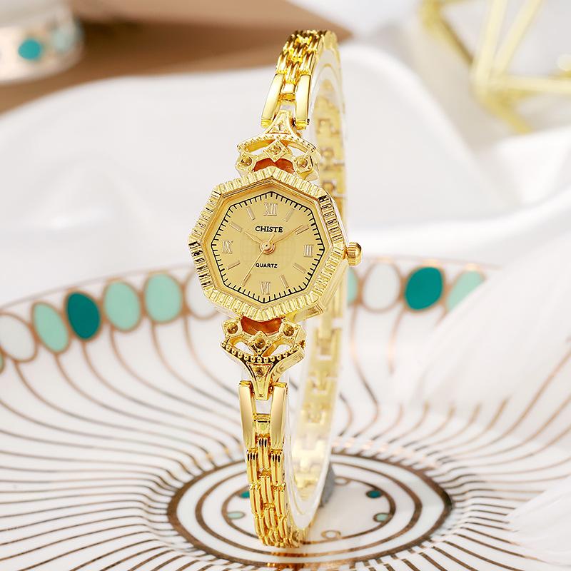 

New Fashion Personalized Simple Watch Set Women s Watch Butterfly Digital Belt Fashion Watch золотий