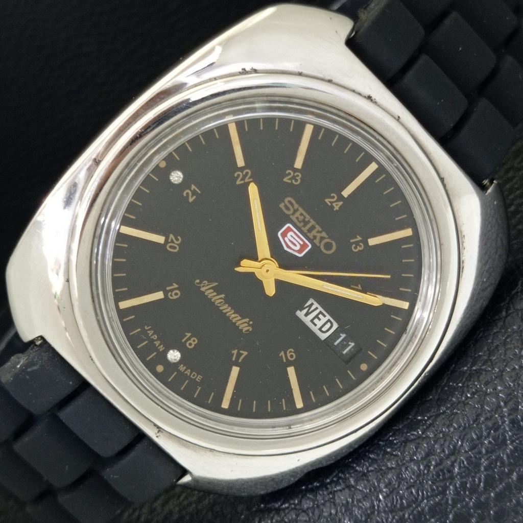 

VINTAGE SEIKO 5 AUTOMATIC 6119C JAPAN MENS BLACK COLOR DIAL WATCH a702333-5 R124-a702333