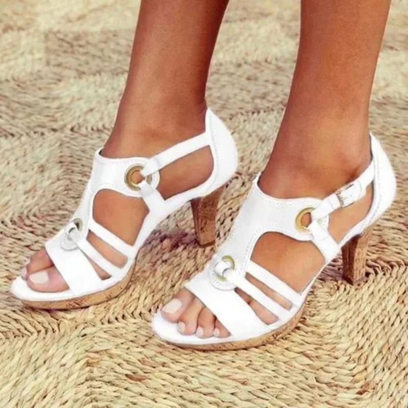 Fashion Summer New Shoes Women Sandals with Metal Decoration High Thick Heels Round Toe Women Plus Size 43 Fashionable Platform Sandals