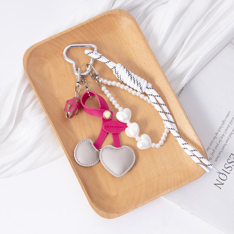 1 Pièce Mignon Amusant Résine Fruit Clé Chaîne Perle Série Cuir Cerise Pendentif Sac Accessoires Sac à Dos