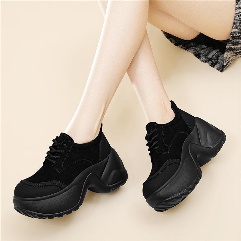 

New small women s round-toed thick-soled casual sports daddy single shoes increase the temperament and versatile women s shoes 34