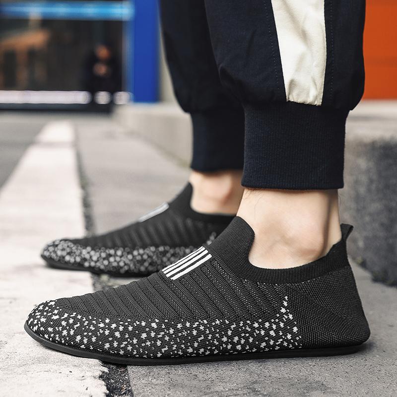 MAEDEF Mens Shoes Comfortable Casual Shoes Men Home Slippers Lightweight Breathable Walking Moccasins Thin Bottom House Shoes