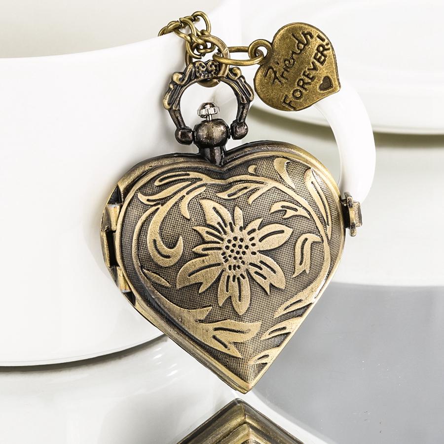 Romantic Heart Shape Quartz Pocket Watch Bronze/Silver/Black Necklace Pendant Chain Ladies Watch Souvenir Gifts for Girls Women