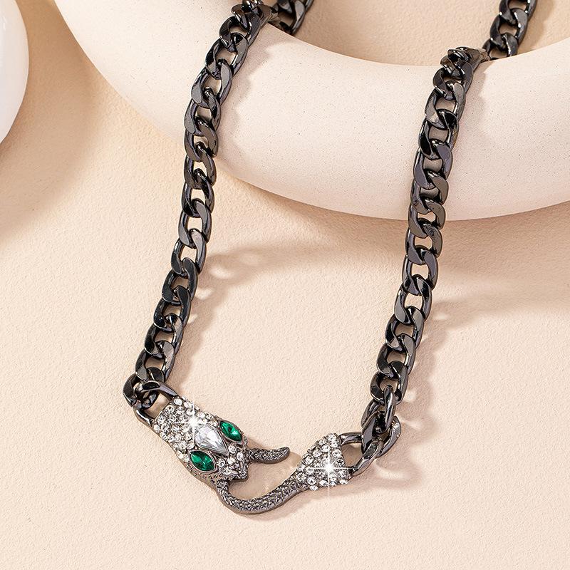 Zodiac Snake Pendant Necklace Female Personality Punk Light Luxury Diamond Collarbone Chain