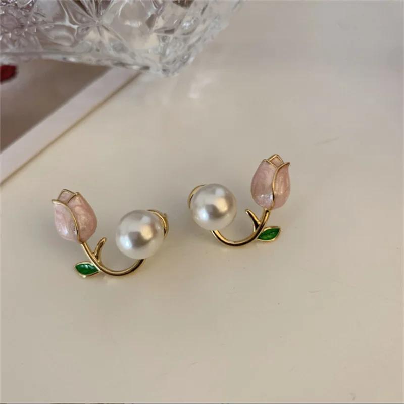 Pearl Tulip Earrings Stud Earrings for Women Korean Creative Design Temperament Personality Jewelry Girl Gift Brincos