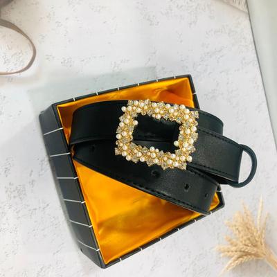 Accessoires – Gürtel & Taillenketten für Damen
