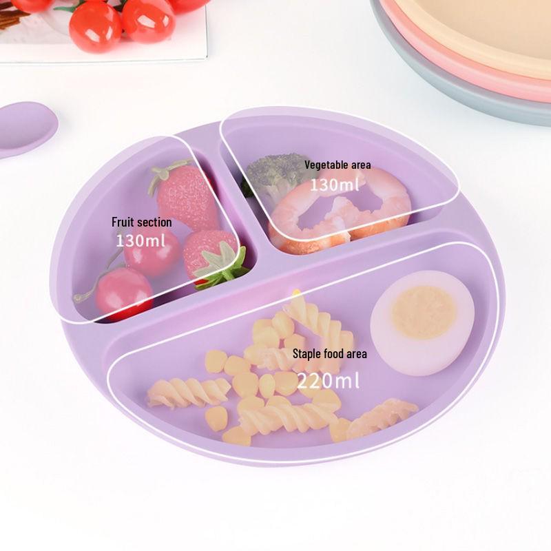 Smiley Face Baby Dining Plate: Silicone Suction Bowl with Lid & Divided Compartments