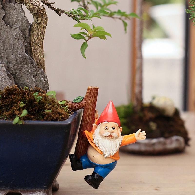 Funny Garden Gnome Statue Flower Pot Hugger, Gnome Figurine Resin Sculpture Outdoor Decor Patio Lawn Fence Plant Pot Ornaments