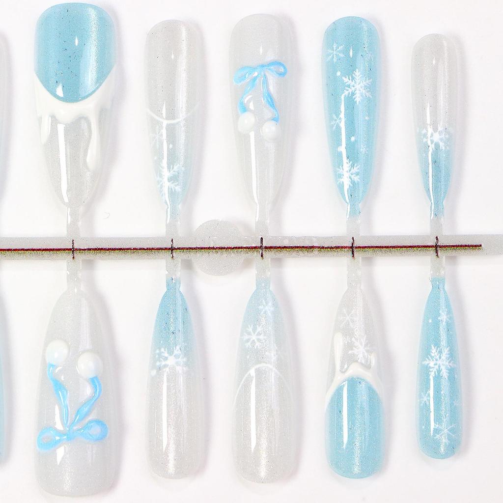 French Icy Cat Eye Press-On Nails - Embossed Translucent Winter Love Letter Design