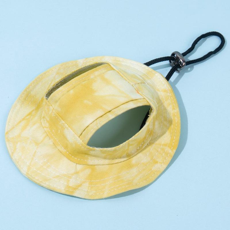 Pet hats for dogs and cats - summer outdoor sun hats, cute ear-revealing hats, adjustable sun protection for fishermen-style hats.