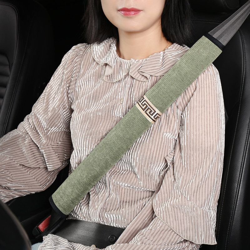 Car Seatbelt Shoulder Pads, Vehicle Seatbelt Protectors, Soft Anti-Wear Clothing for All Seasons, Extended Length for Trucks