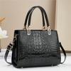 Classic Retro Women Shoulder Bag Large Capacity Crocodile Pattern Crossbody Bag Luxury Brand Designer Handbag Commuting Tote Bag